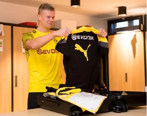 斯帕莱蒂：丢球前踢得像教科书一样死板；伊尔迪兹在顶级之上（斯帕莱蒂：失球前我们踢得过于教条；伊尔迪兹已超越顶级）