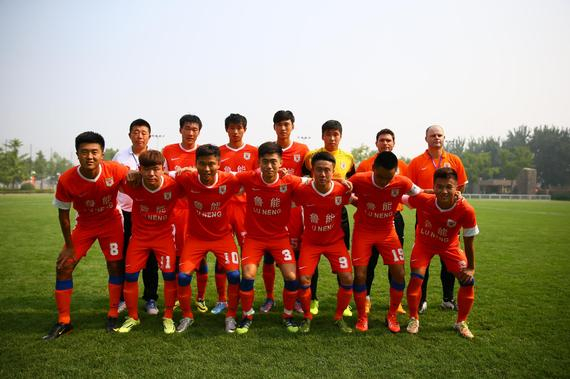 凯塞多：我并非同位置世界最佳；喜欢看赖斯踢球期待与他对决（凯塞多自评非同位置第一：欣赏赖斯，盼与其对决）